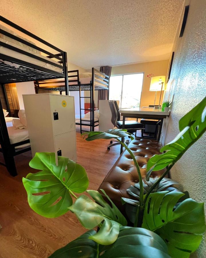 Bposhtels Charlotte Hostel Luaran gambar